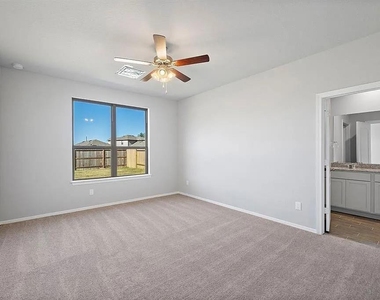 14520 Jelly Pines Drive - Photo Thumbnail 6