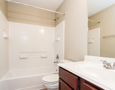 1010 Doubletree Glen Drive - Photo Thumbnail 13