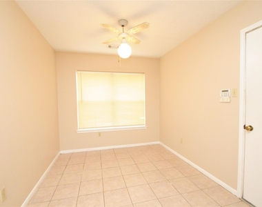 16503 Canario Drive - Photo Thumbnail 7