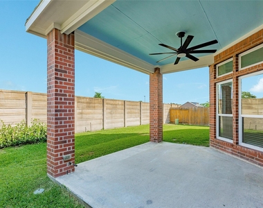 3505 Firenze Drive - Photo Thumbnail 2