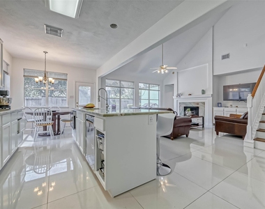 23826 Browndale Court - Photo Thumbnail 14