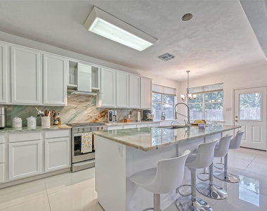 23826 Browndale Court - Photo Thumbnail 17