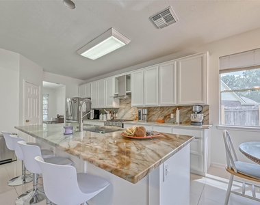 23826 Browndale Court - Photo Thumbnail 18