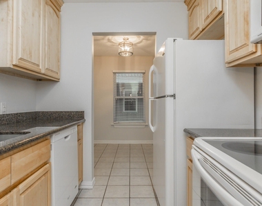 600 19th Street - Photo Thumbnail 13