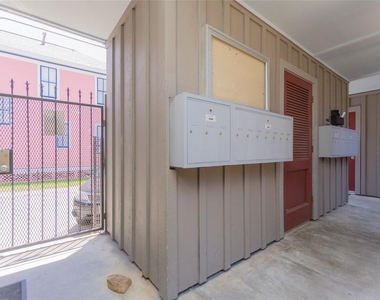 600 19th Street - Photo Thumbnail 26