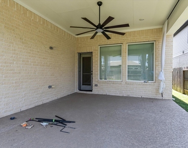 15607 Rising Wren Court - Photo Thumbnail 37