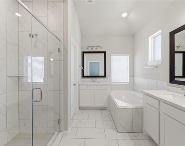 12006 Ridgewood Hill Drive - Photo Thumbnail 23