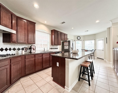 6118 Coastal Grove Ln - Photo Thumbnail 11