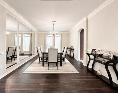 6118 Coastal Grove Ln - Photo Thumbnail 5