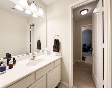 6118 Coastal Grove Ln - Photo Thumbnail 25