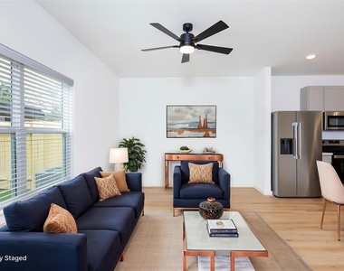 2031 Longmire Villas Court - Photo Thumbnail 3