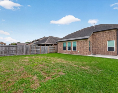 11343 Rossum Creek Drive - Photo Thumbnail 29