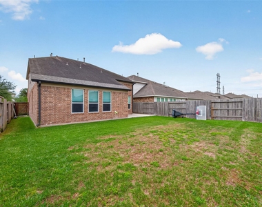 11343 Rossum Creek Drive - Photo Thumbnail 12