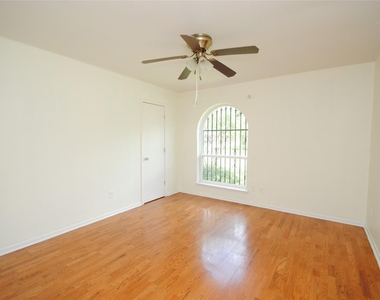11511 Creekhurst Drive - Photo Thumbnail 28