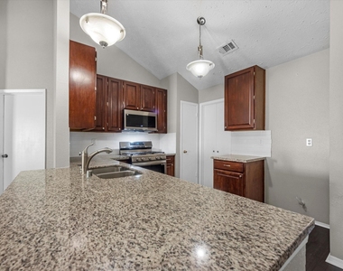 4202 W Peachfield Circle - Photo Thumbnail 4