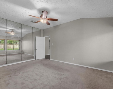 4202 W Peachfield Circle - Photo Thumbnail 9