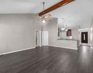 4202 W Peachfield Circle - Photo Thumbnail 5
