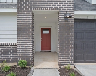 29422 Pikes Peak Drive - Photo Thumbnail 3