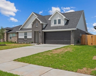 29422 Pikes Peak Drive - Photo Thumbnail 1