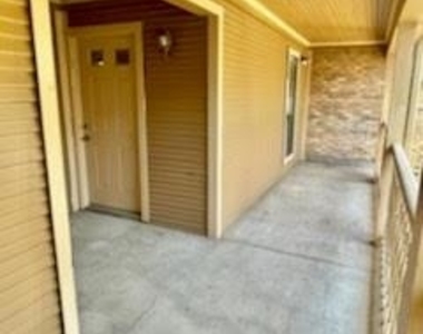 1311 Antoine Drive - Photo Thumbnail 9