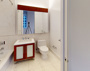 808 Columbus Ave - Photo Thumbnail 4