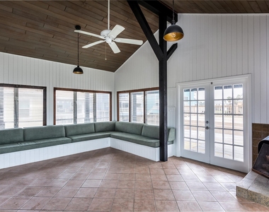 4907 Jolly Roger Road - Photo Thumbnail 10