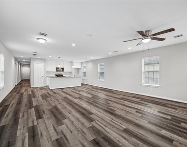 3344 Simmons Street - Photo Thumbnail 3