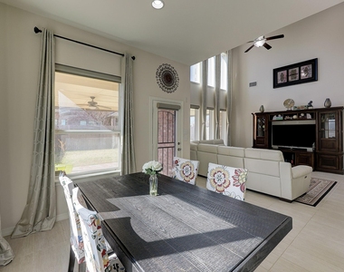 19931 Paloma Bay Court - Photo Thumbnail 13