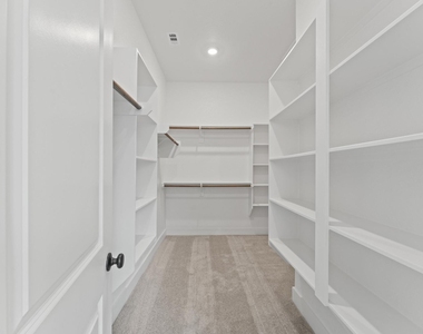 8218 Sherman Park Trail - Photo Thumbnail 15