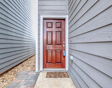 1174 Hempstead Villa Lane - Photo Thumbnail 2