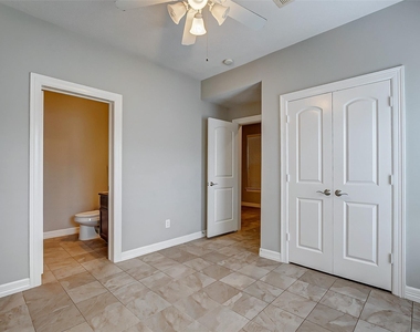 1174 Hempstead Villa Lane - Photo Thumbnail 6