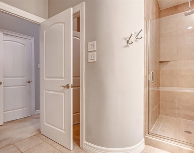 1174 Hempstead Villa Lane - Photo Thumbnail 35