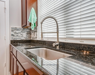 1174 Hempstead Villa Lane - Photo Thumbnail 26