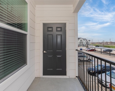 14809 Ralston Road - Photo Thumbnail 13