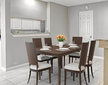 10252 Cottage Field Road - Photo Thumbnail 3
