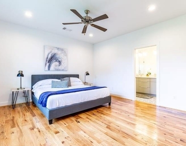 1753 Pasadena Street - Photo Thumbnail 15