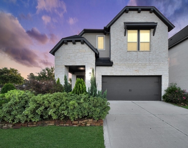 6707 Regatta Park Lane - Photo Thumbnail 6
