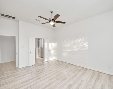 6707 Regatta Park Lane - Photo Thumbnail 40