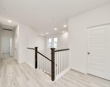 6707 Regatta Park Lane - Photo Thumbnail 22
