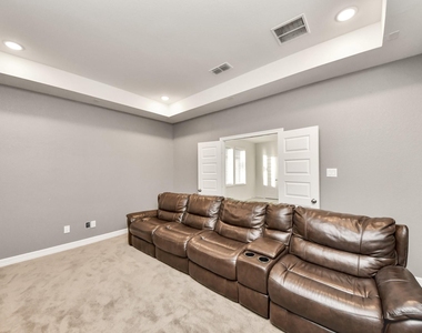 6707 Regatta Park Lane - Photo Thumbnail 17