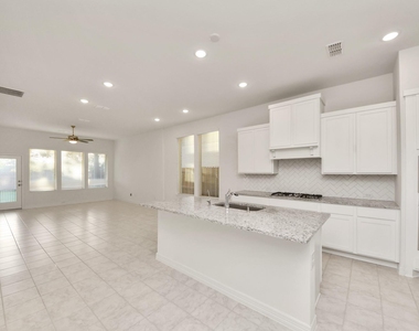 6707 Regatta Park Lane - Photo Thumbnail 10