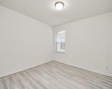 6707 Regatta Park Lane - Photo Thumbnail 23