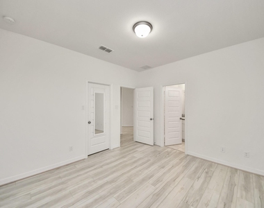 6707 Regatta Park Lane - Photo Thumbnail 20