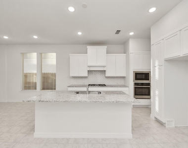 6707 Regatta Park Lane - Photo Thumbnail 11