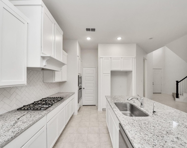 6707 Regatta Park Lane - Photo Thumbnail 36
