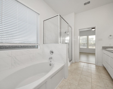 6707 Regatta Park Lane - Photo Thumbnail 42