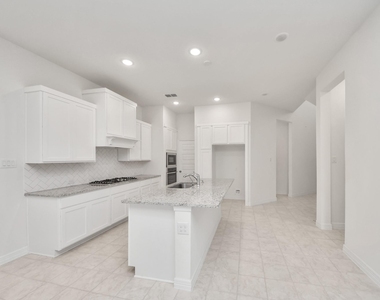 6707 Regatta Park Lane - Photo Thumbnail 34