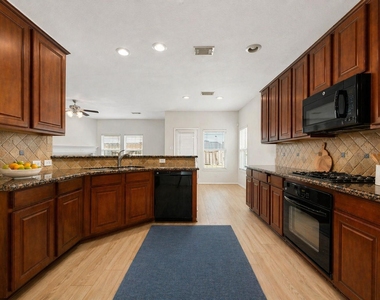 21426 Venture Park Drive - Photo Thumbnail 3