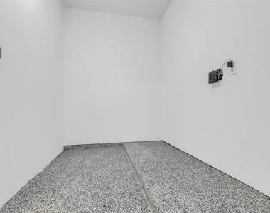 12341 N Chestnut Hills Drive - Photo Thumbnail 40