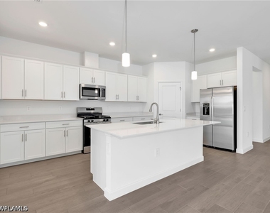 19228 Gentry Place - Photo Thumbnail 10